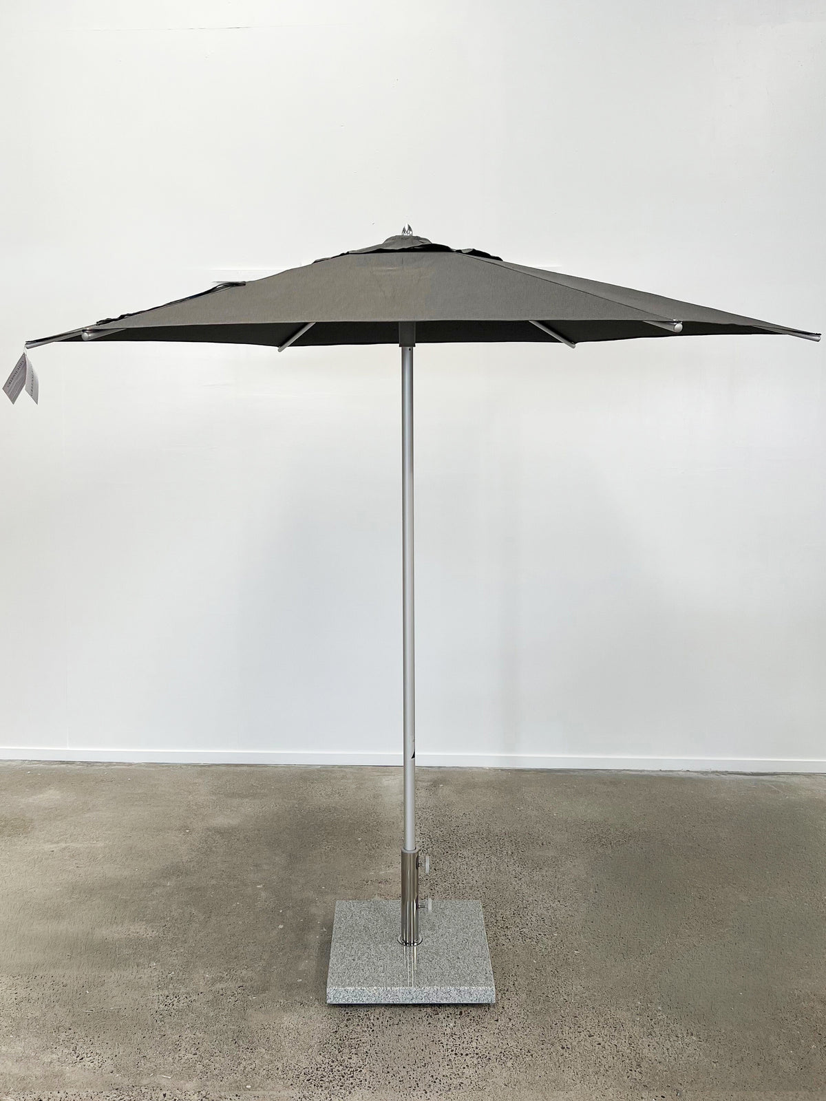 Greenslades Cocoa 'Pop Up' Outdoor Umbrella - 3.0m Round - Charcoal