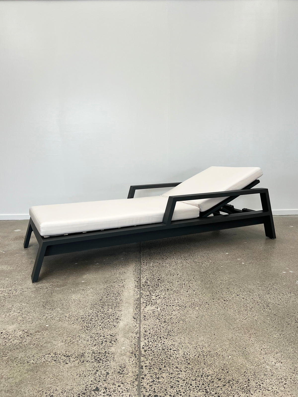 Fitzroy Outdoor Sun Lounger