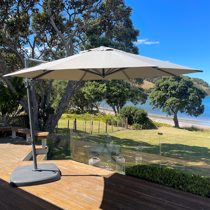 Shelta Navare Cantilever Umbrella - O'bravia™ Fabric - 3.3m Octagonal - Platinum