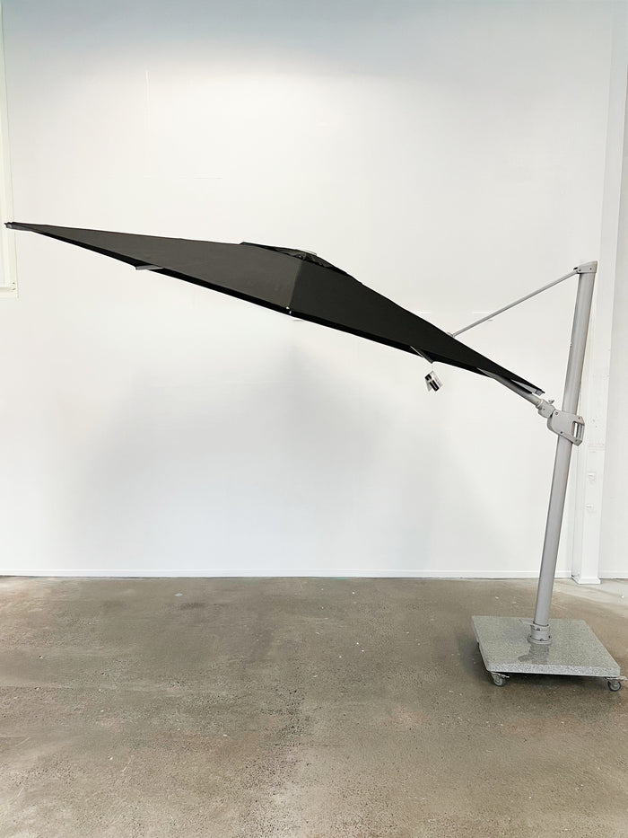 Greenslades Cuba Cantilever Umbrella - 3.5m Octagonal - Black