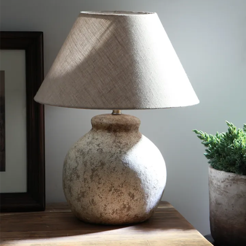 Tuscan Style Ironsand Lamp with Linen Shade