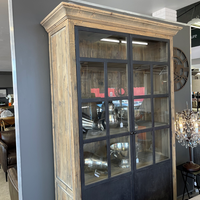 Parissi Cabinet