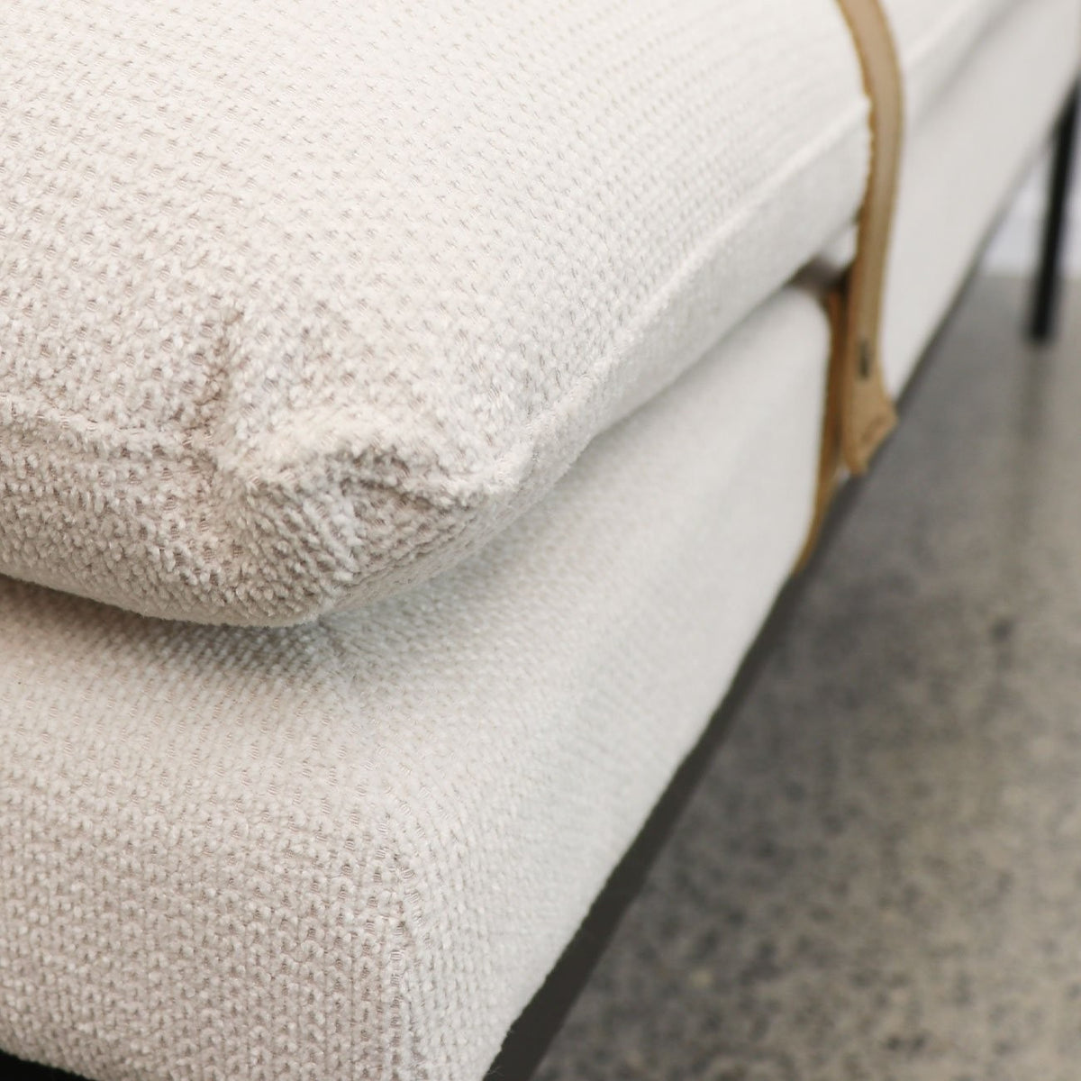 Bayley Bench with Leather Straps - Off-White