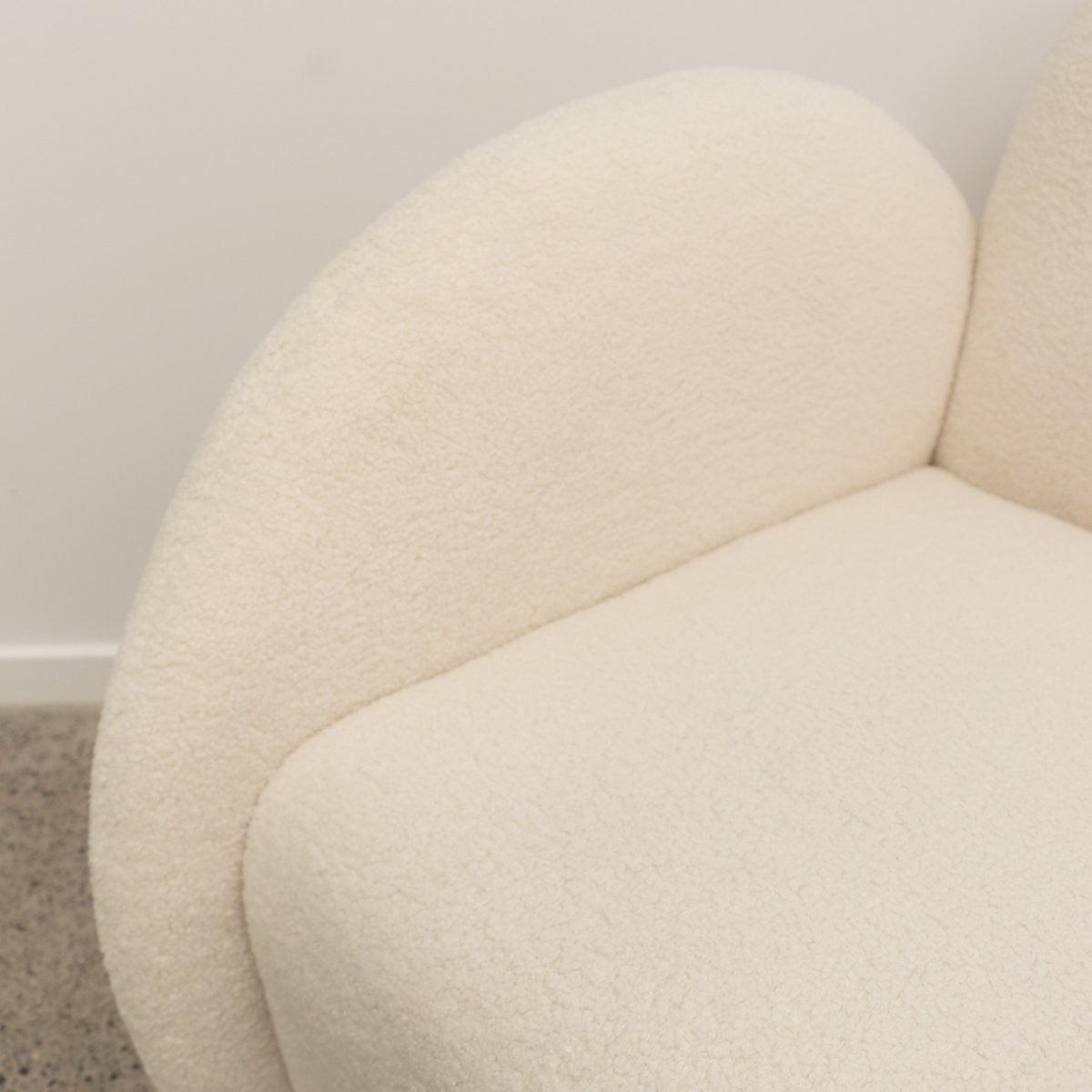 Snugg Swivel Armchair - Cream