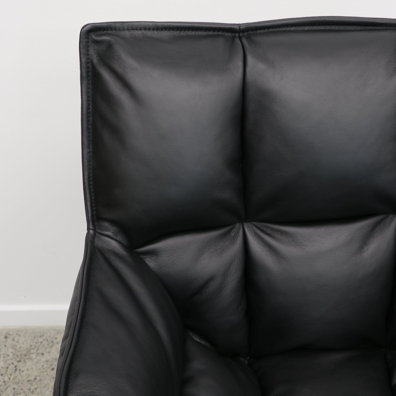 Memphis Swivel Armchair - Black Leather