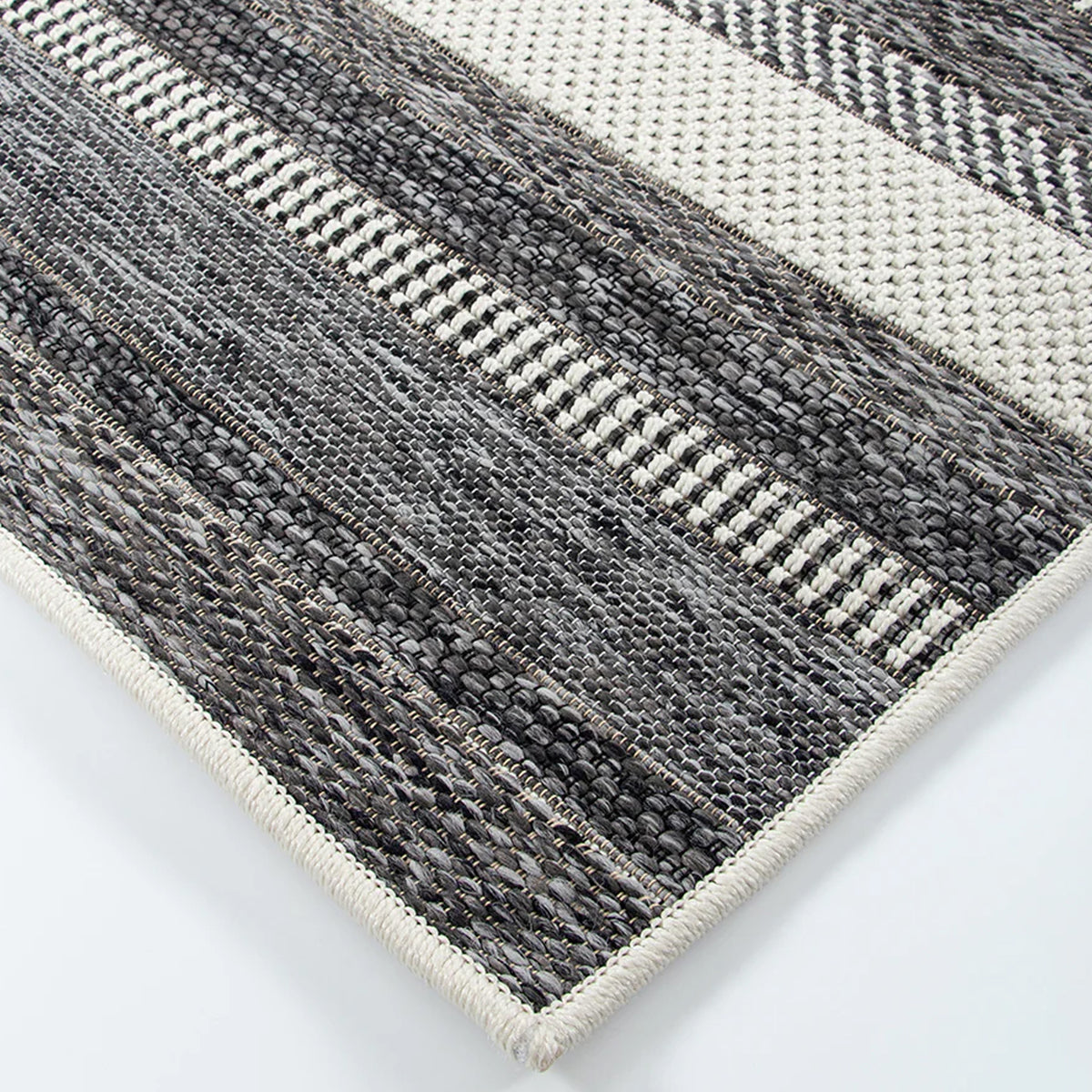 Baltimore Outdoor Floor Rug - Black - 200cm x 290cm