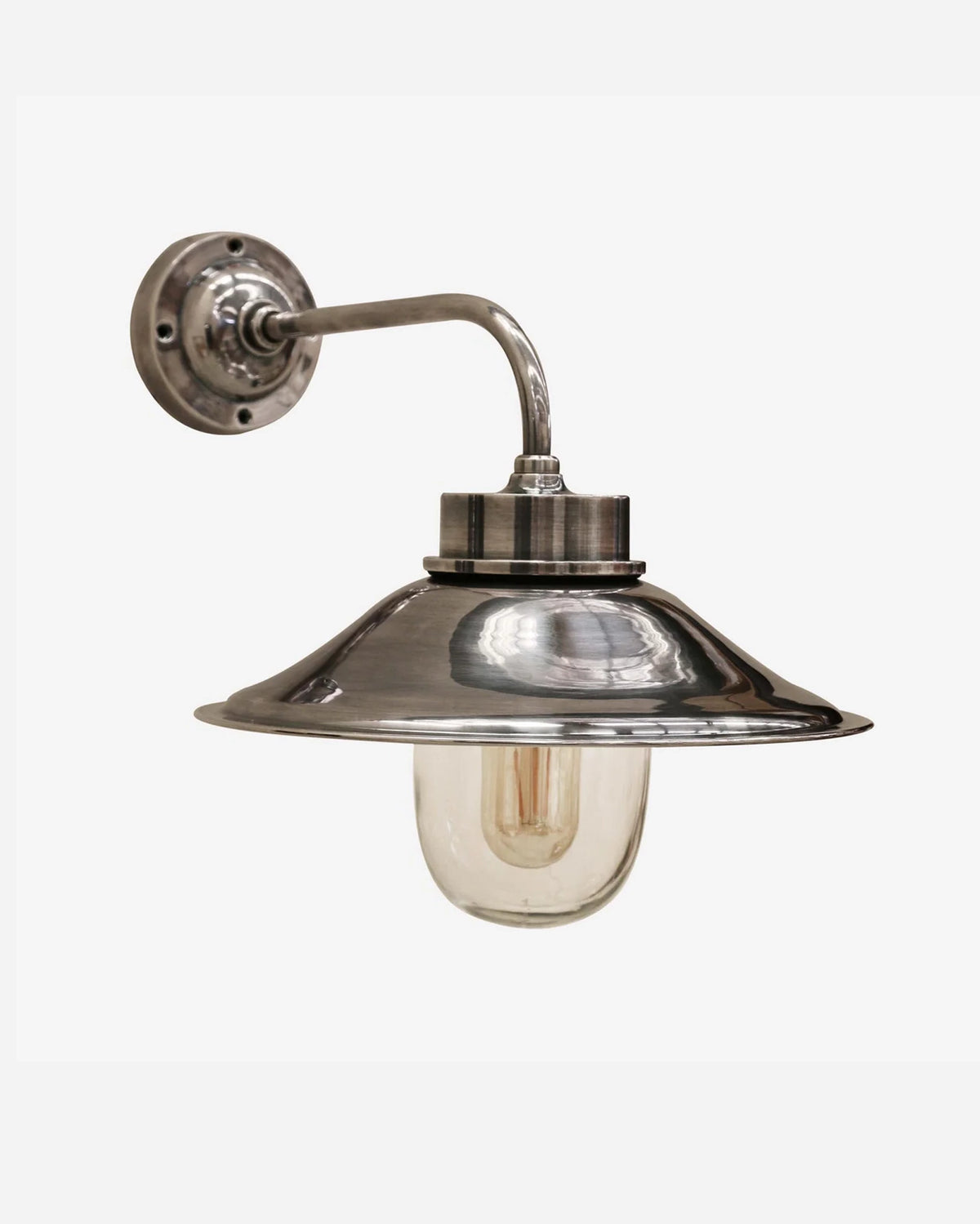 Outdoor IP54 Cape Cod Brass Wall Lamp in Silver Finish
