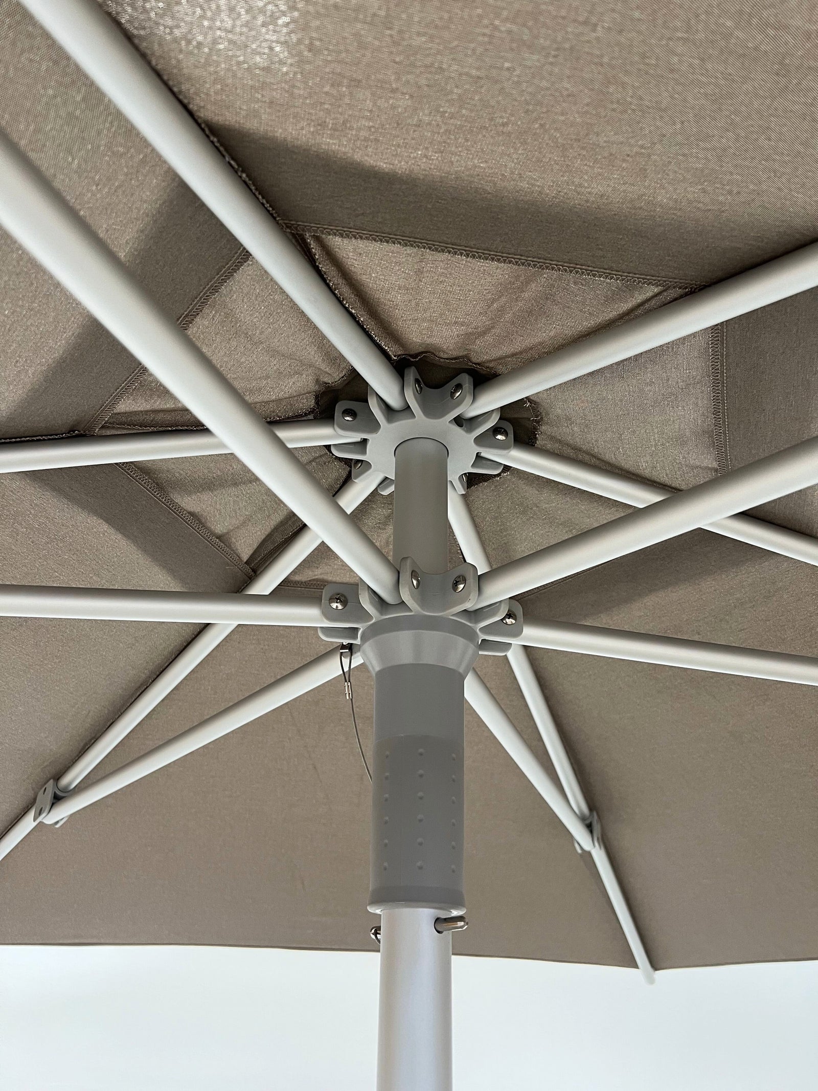 Greenslades Cocoa 'Pop Up' Outdoor Umbrella - 3.0m Round - Taupe