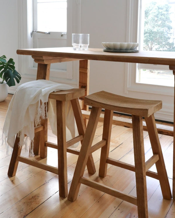 Pavia Elm Bar Leaner
