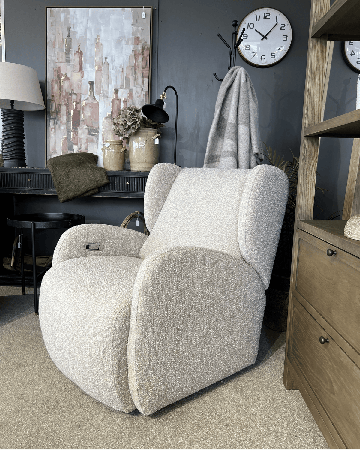 Tate Swivel Chair