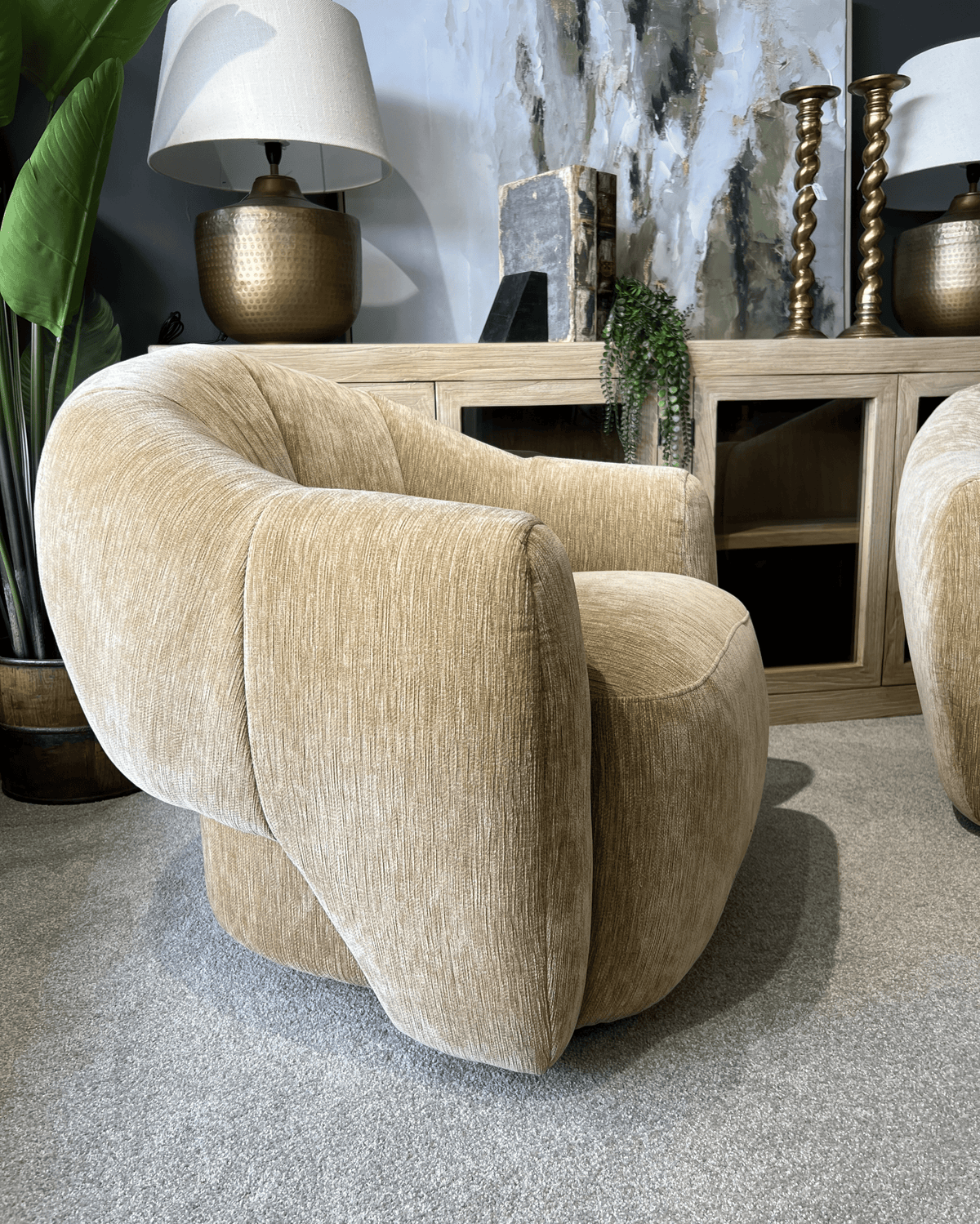 Oscar Armchair