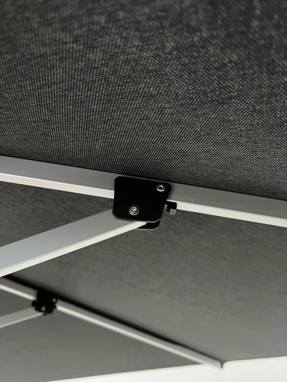 Greenslades Costa Tilting Outdoor Umbrella - 2.7m Octagonal - Charcoal