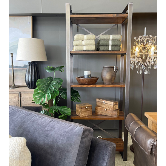 Crete Shelving