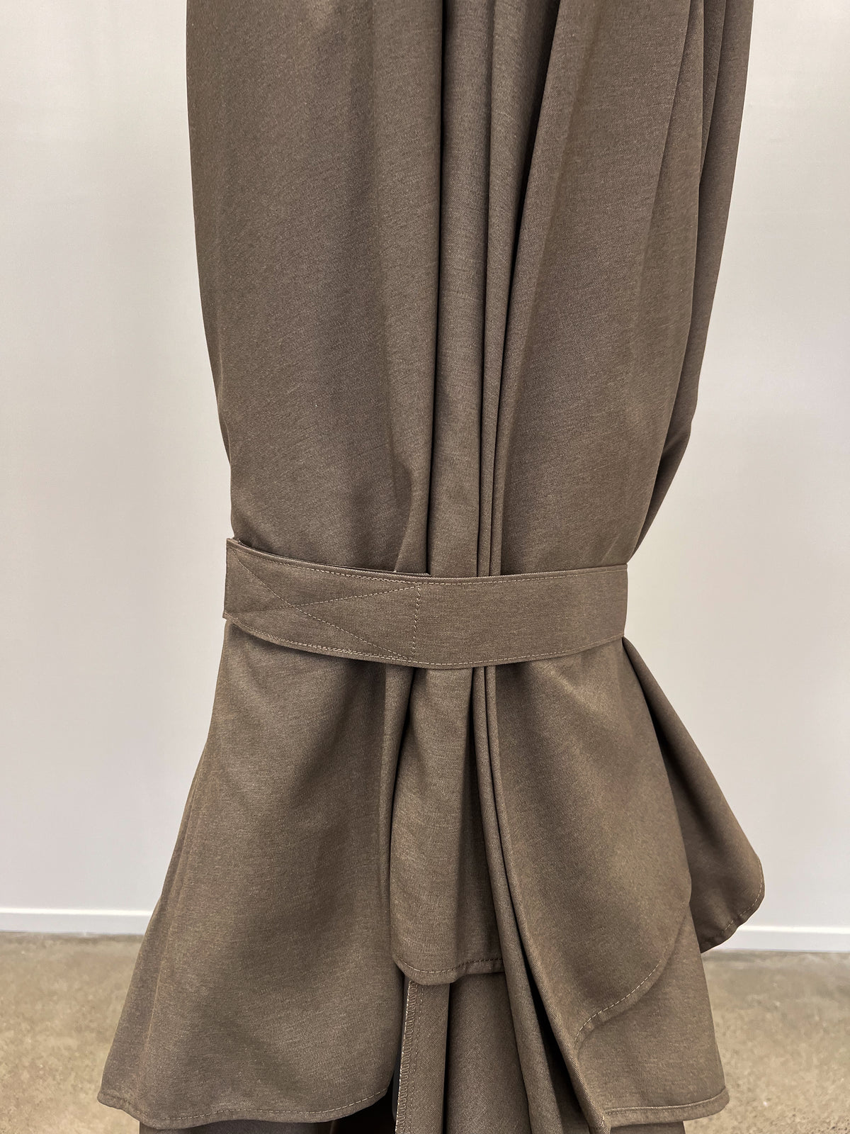 Greenslades Cuba Cantilever Umbrella - Horizontal & Vertical Tilt -  3.0m Square - Taupe