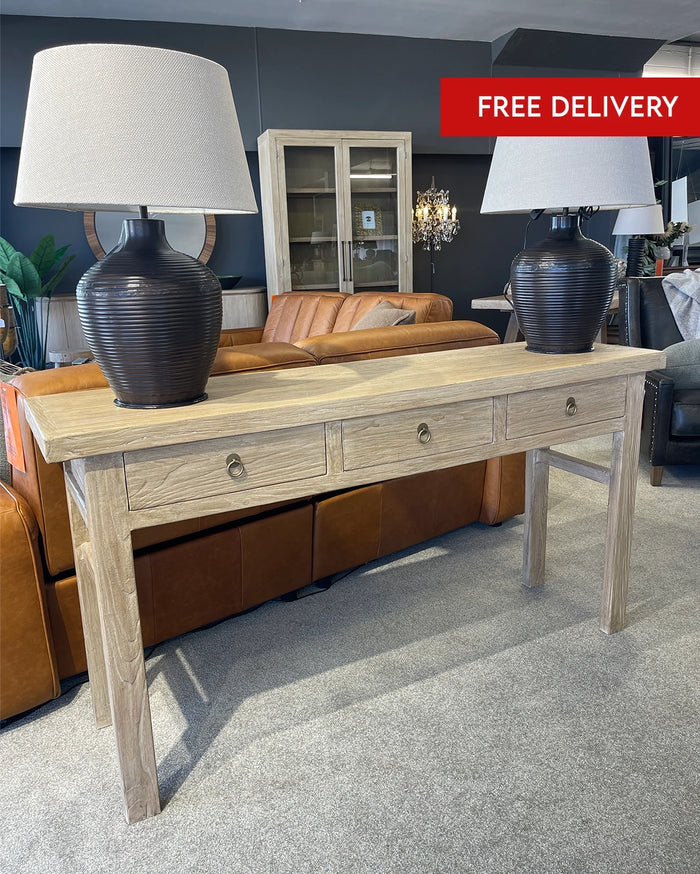 El Paso Console - 3 Drawer