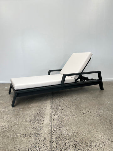 Artwood Orlando Outdoor Lounger - Classic Black