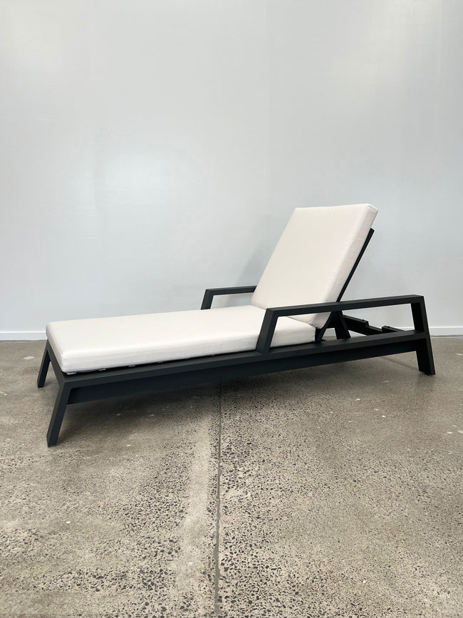Fitzroy Outdoor Sun Lounger