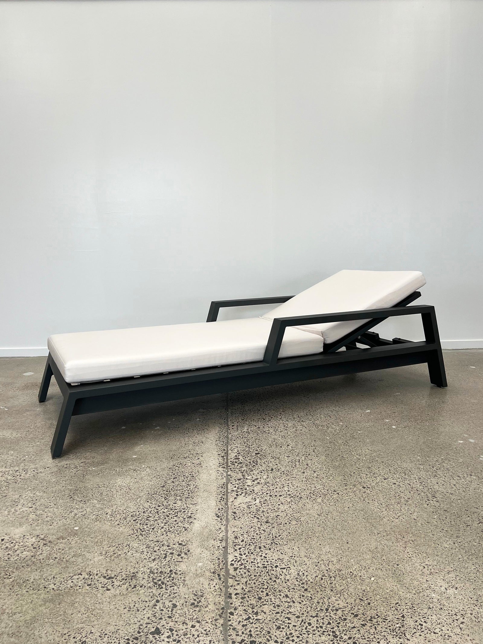 Fitzroy Outdoor Sun Lounger