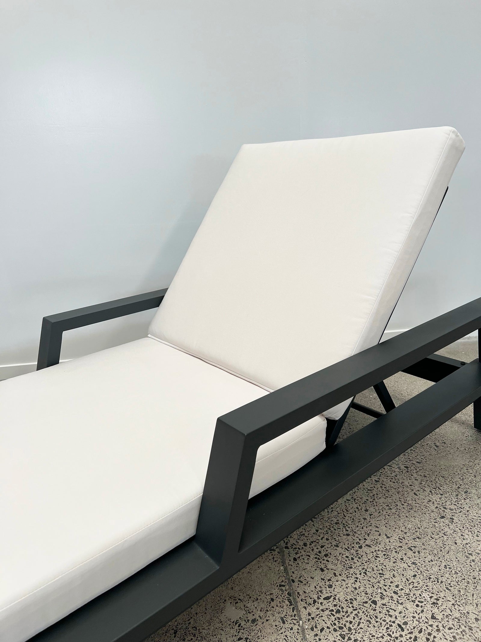Fitzroy Outdoor Sun Lounger