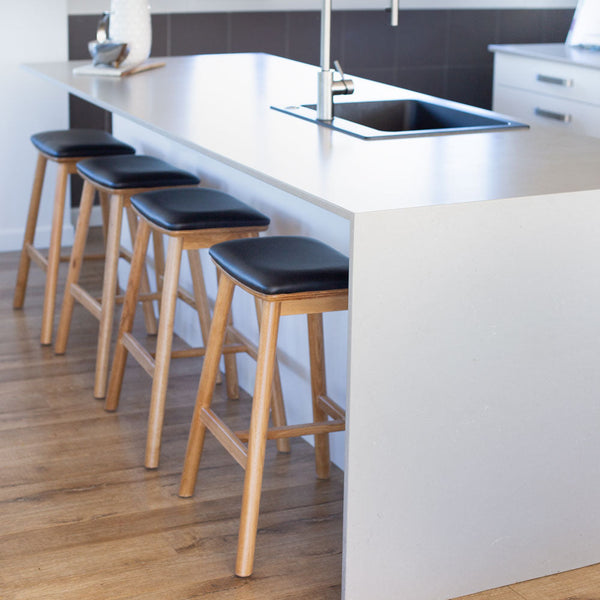 Hue Barstool - Natural Oak