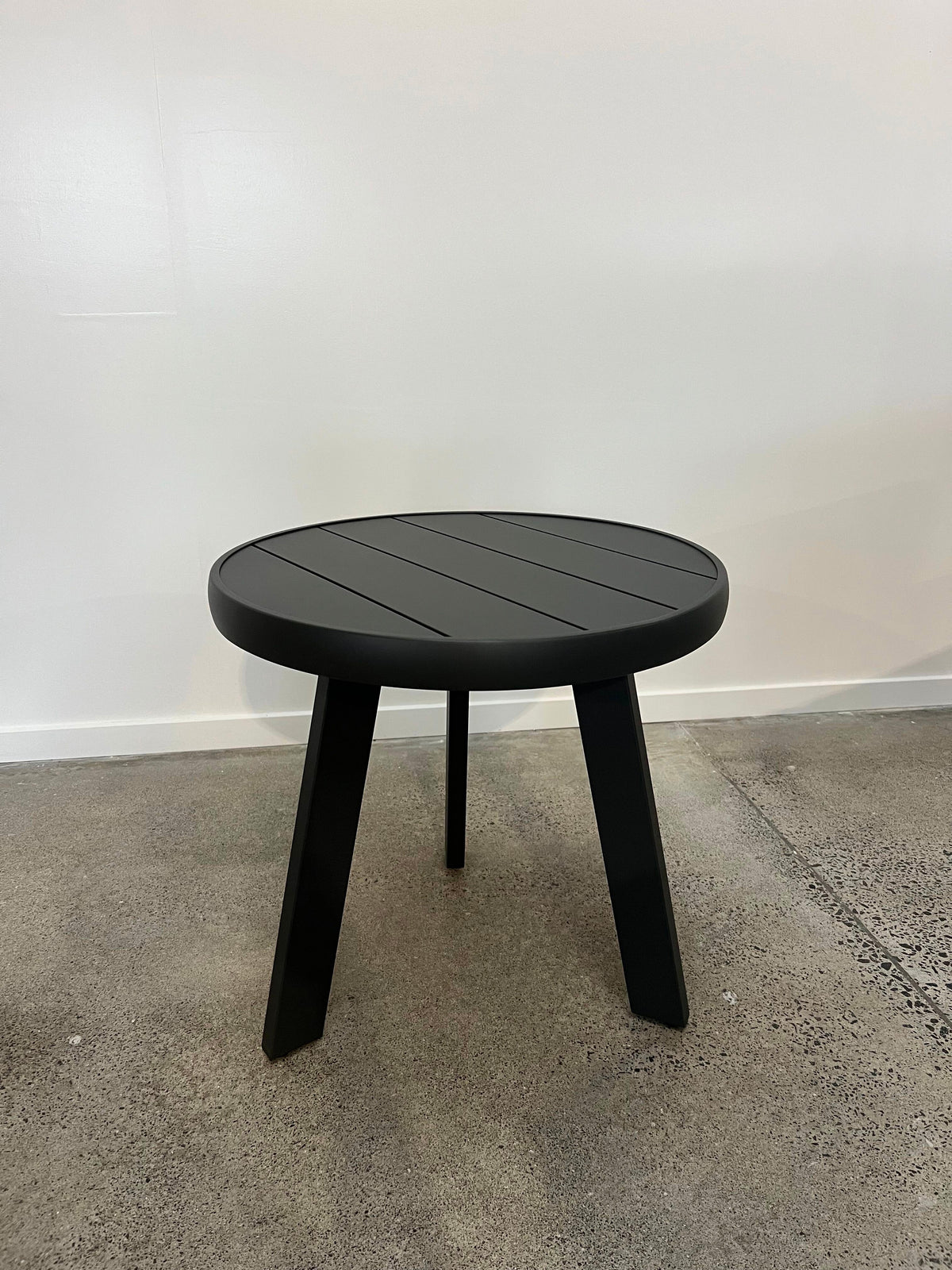 Laguna Round Outdoor Side Table - Aluninium