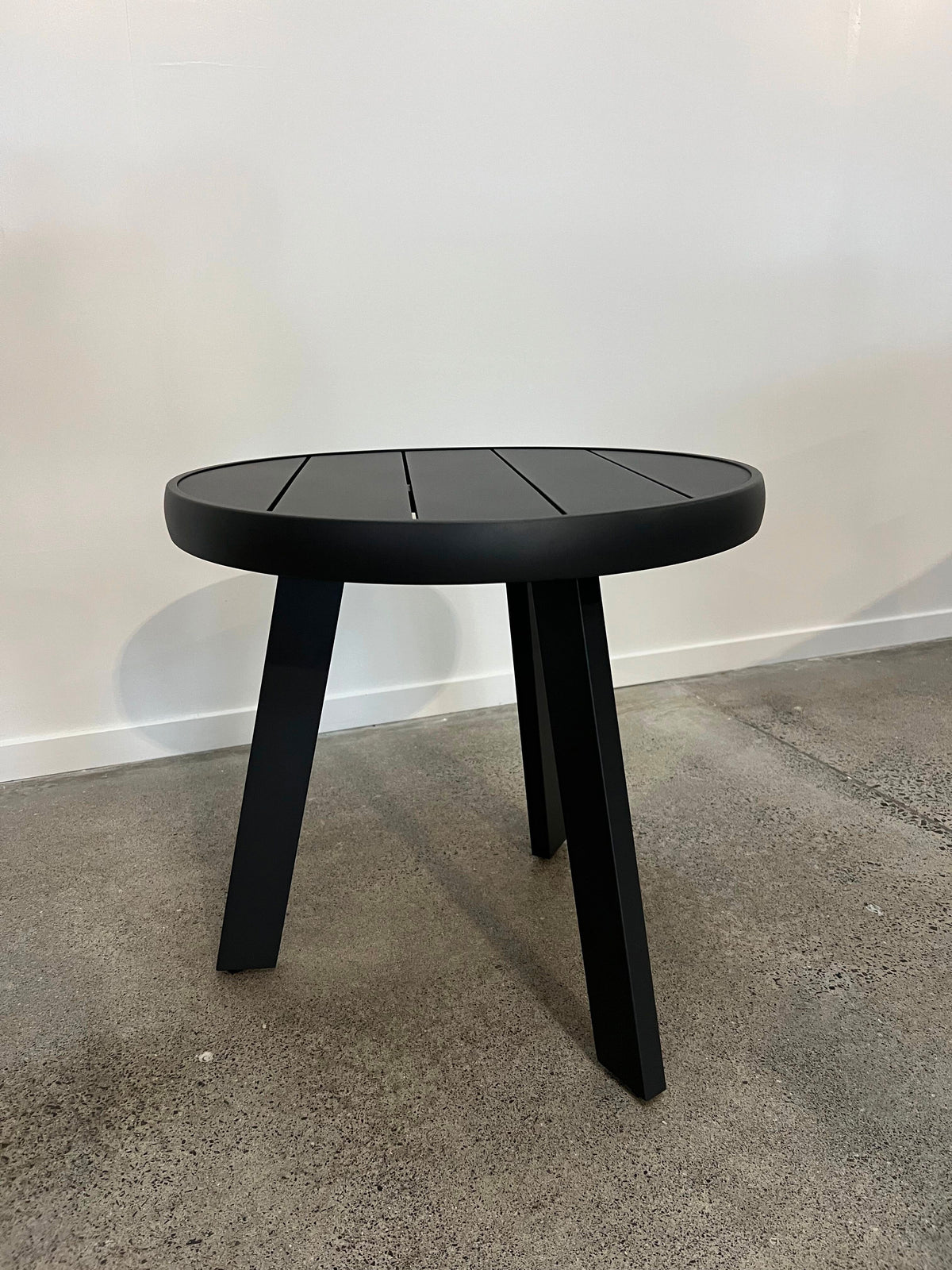 Laguna Round Outdoor Side Table - Aluninium