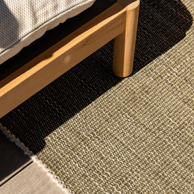 Lonsdale Outdoor Floor Rug - Olive - 250cm x 350cm