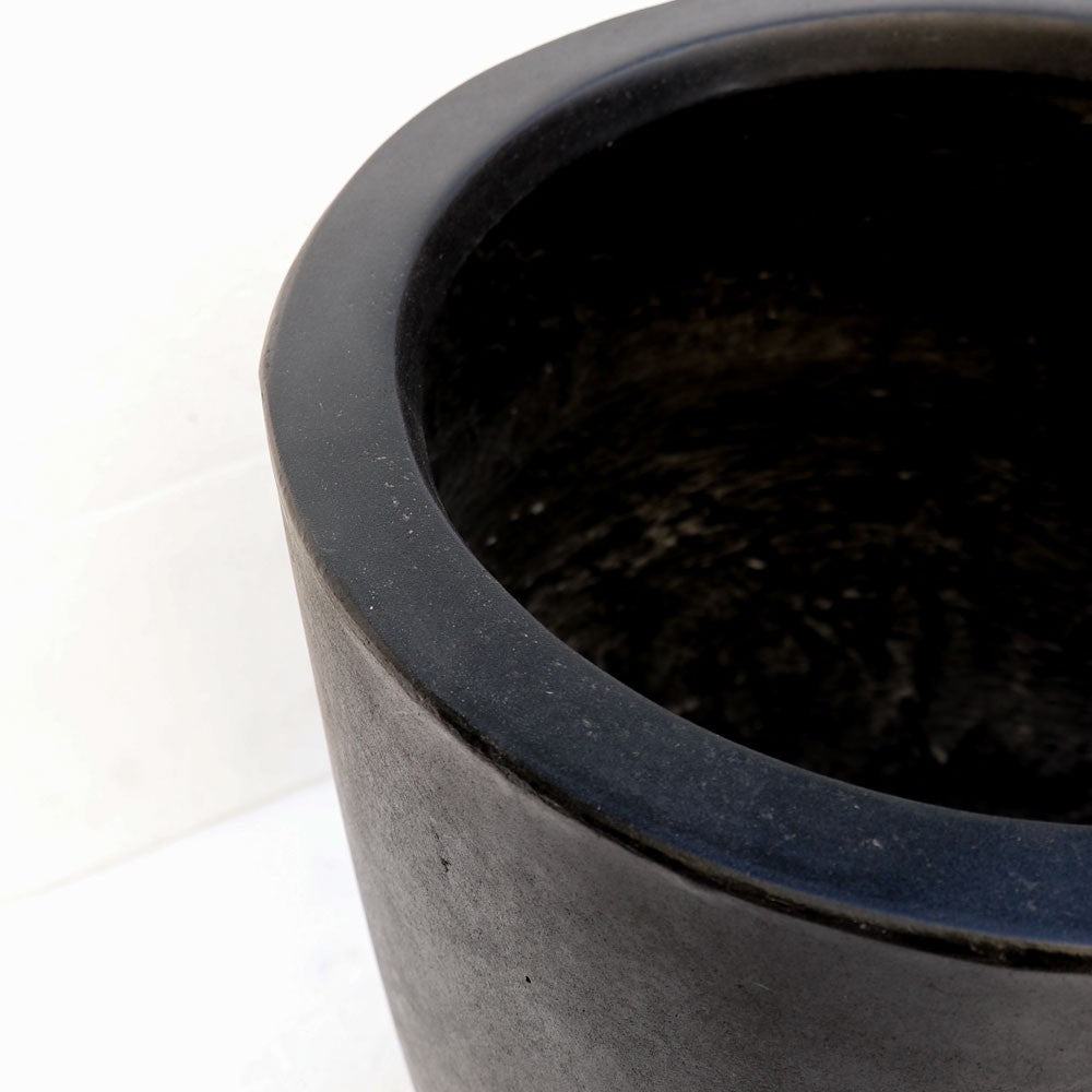 Mohaka Black Outdoor Planter - Small