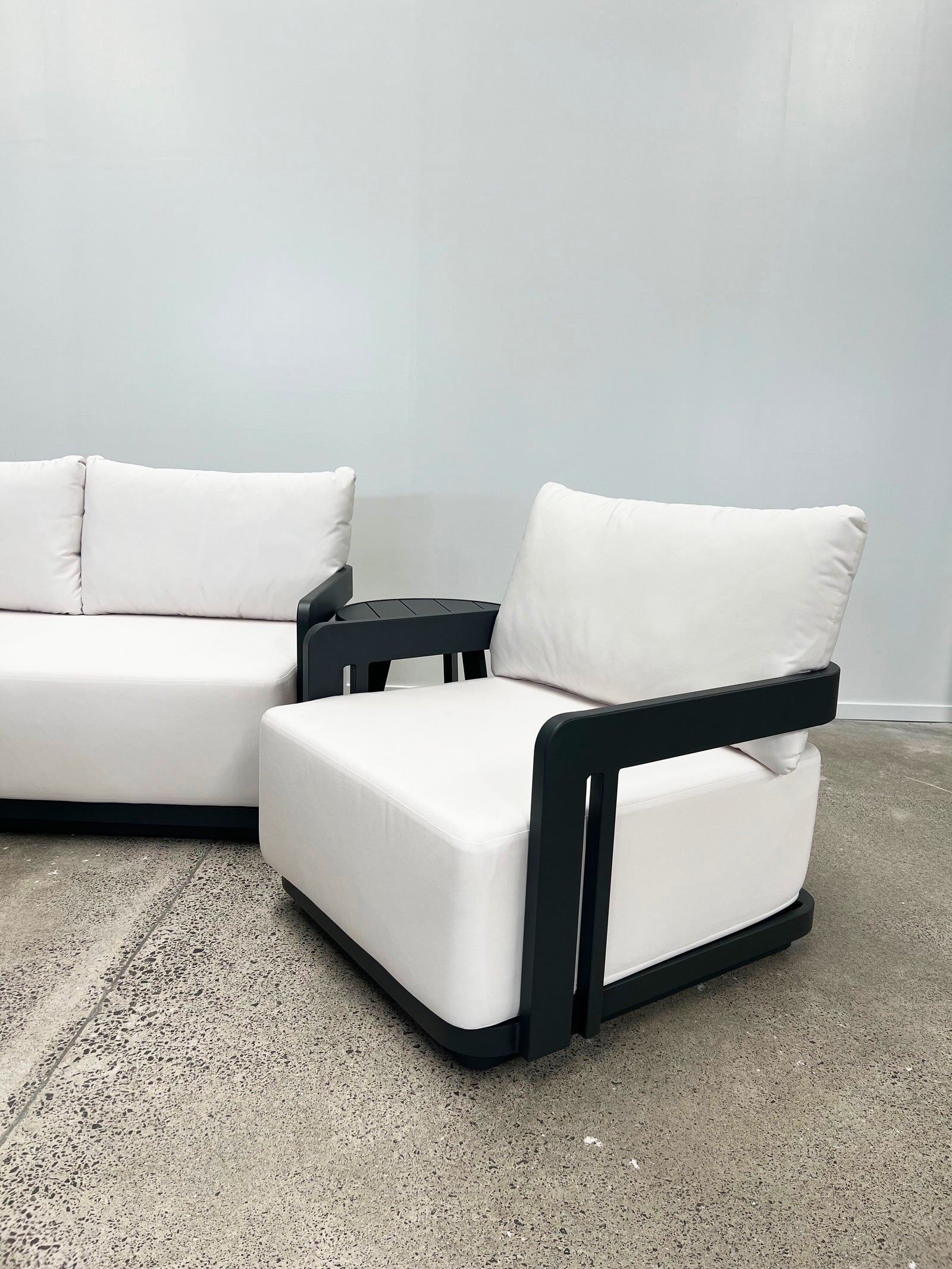 Marlo Outdoor Armchair