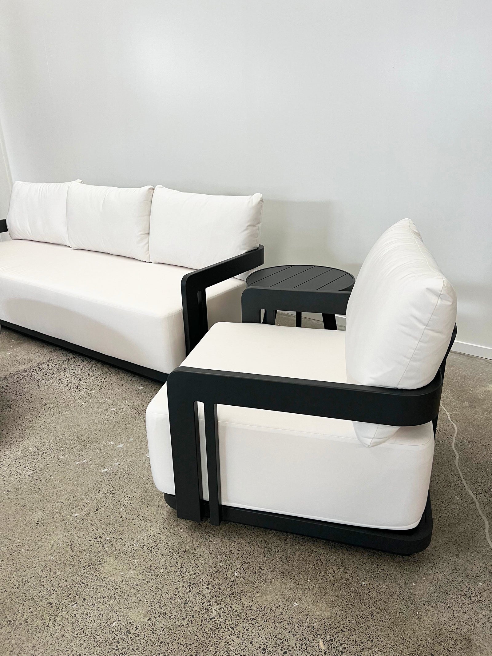 Marlo Outdoor Armchair