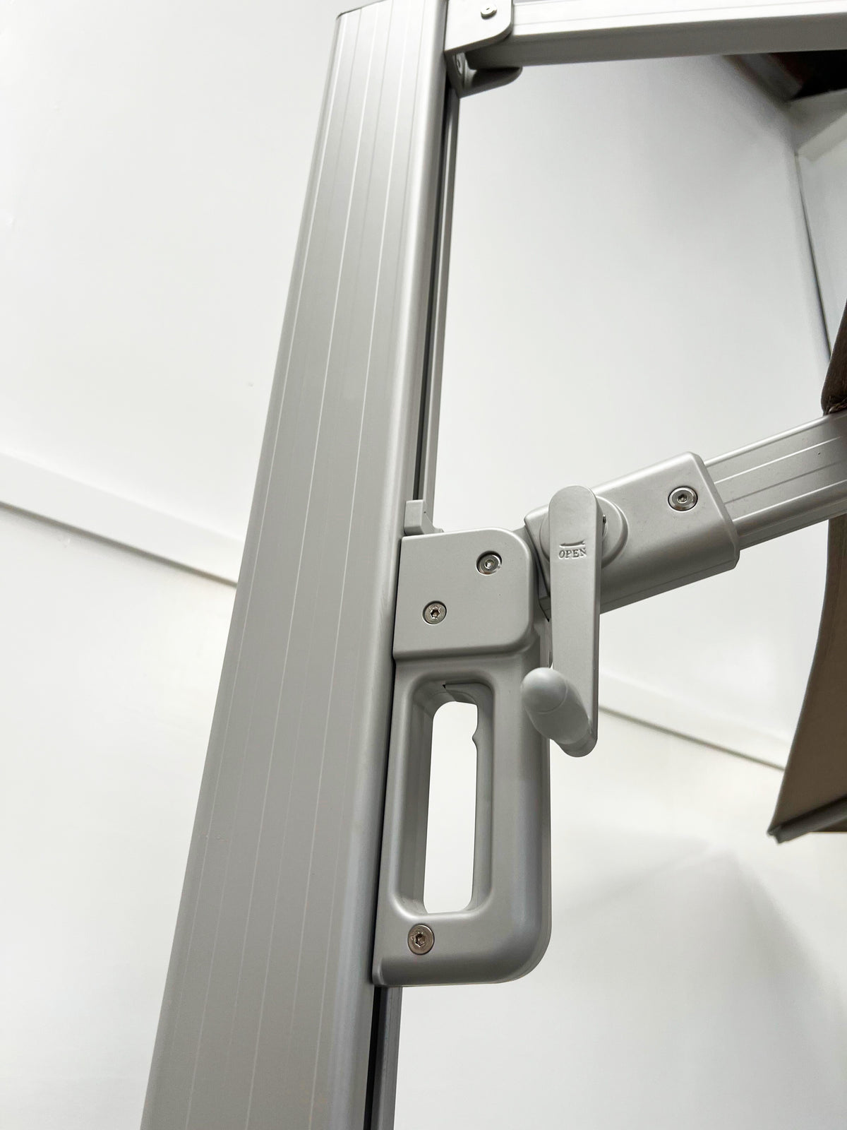 Greenslades Porto Cantilever Umbrella - 2.5m Square - Taupe