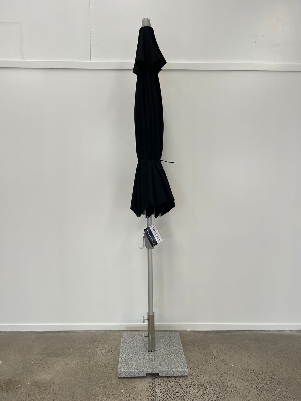 Greenslades Remy Tilting Outdoor Umbrella - Fibreglass Arms - 2.7m Octagonal - Black