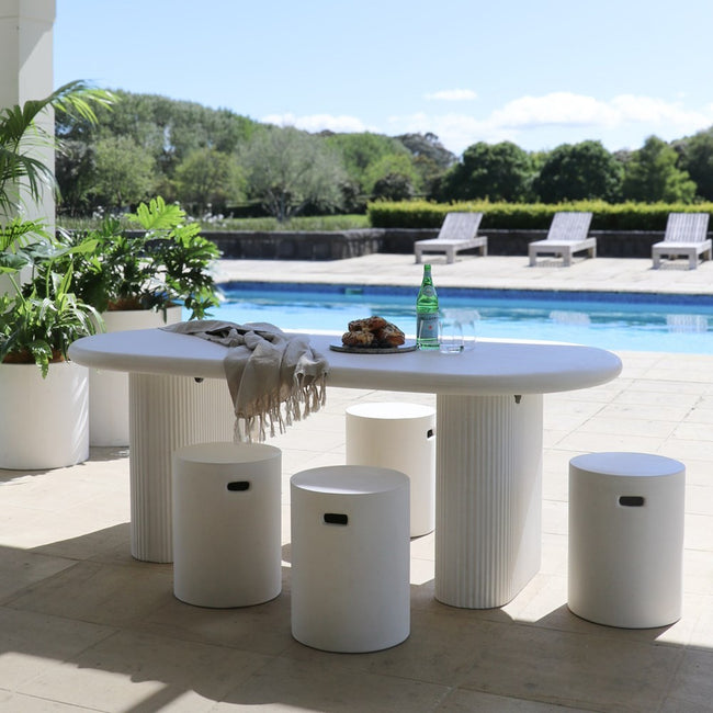 Solera Concrete Outdoor Dining Table - 2000 - White