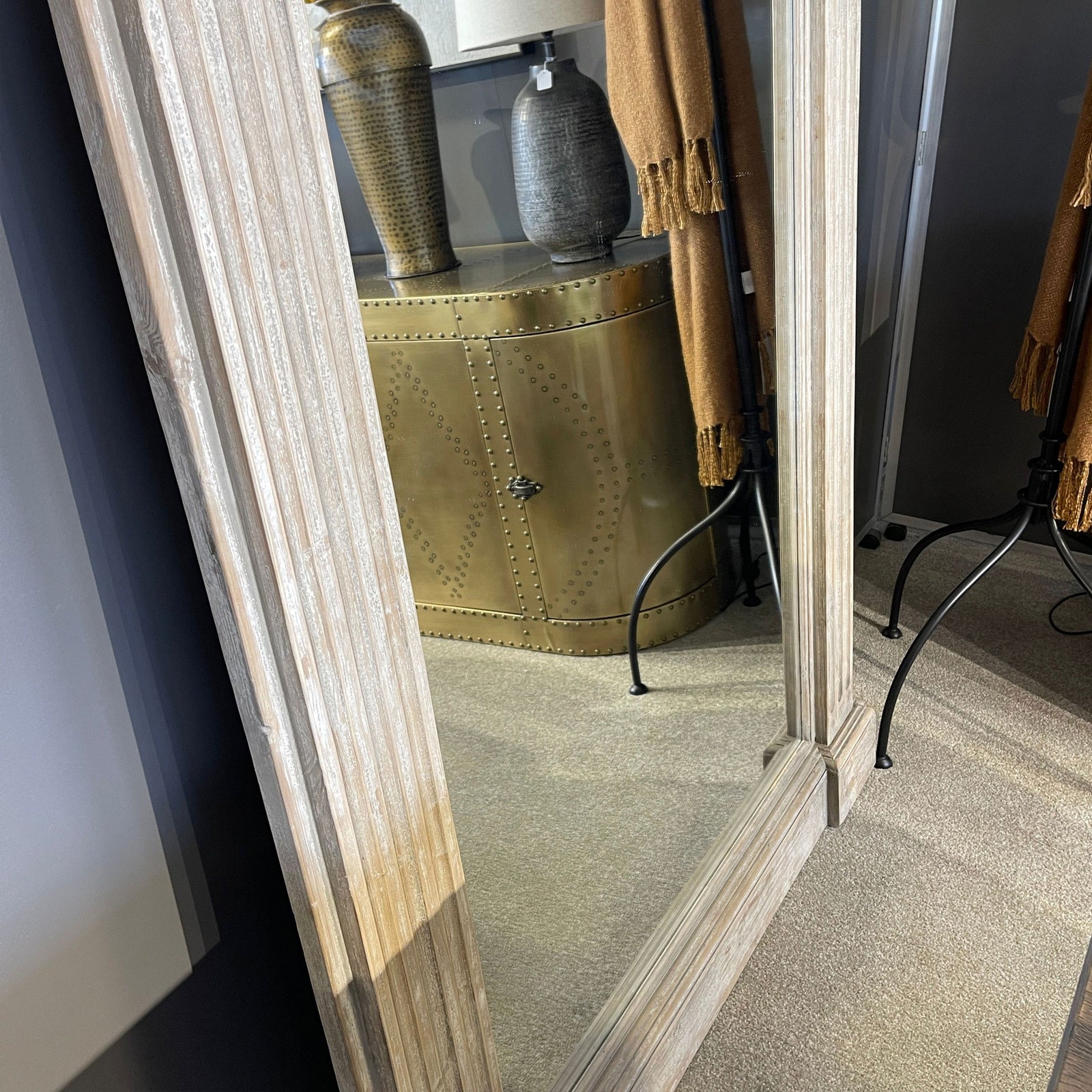 Roma Large Leaner Mirror