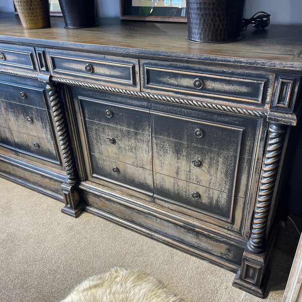 Vernazza Sideboard