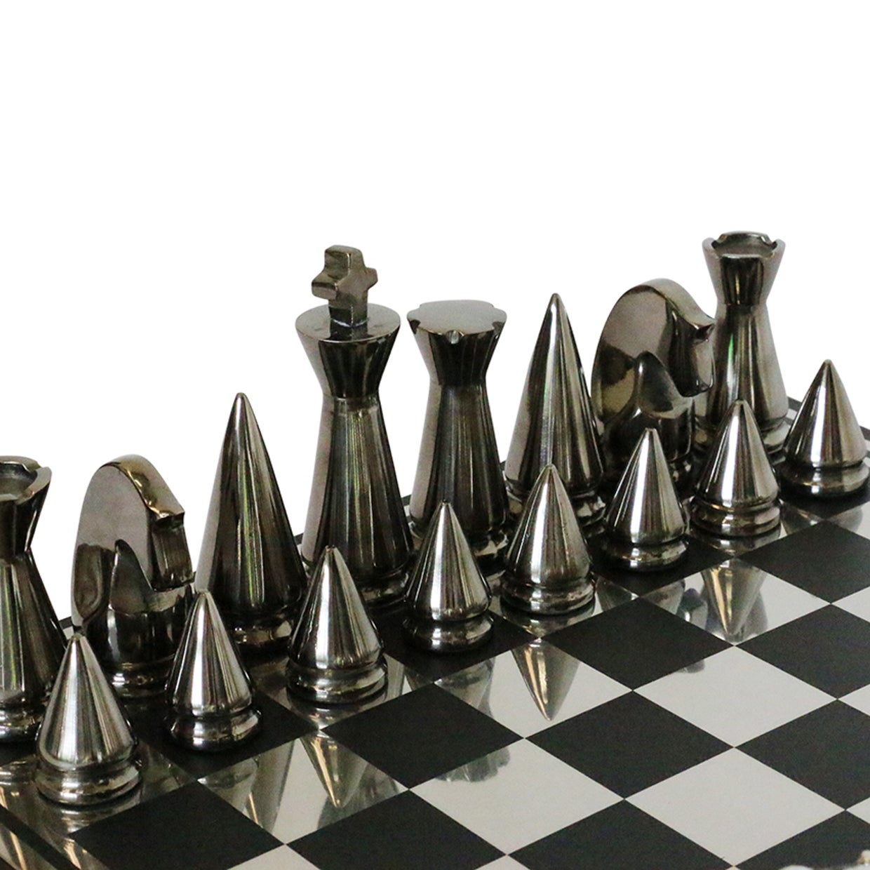 Luxor Chess Set