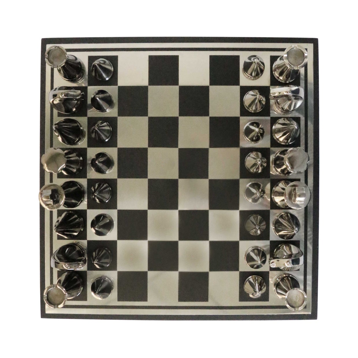 Luxor Chess Set