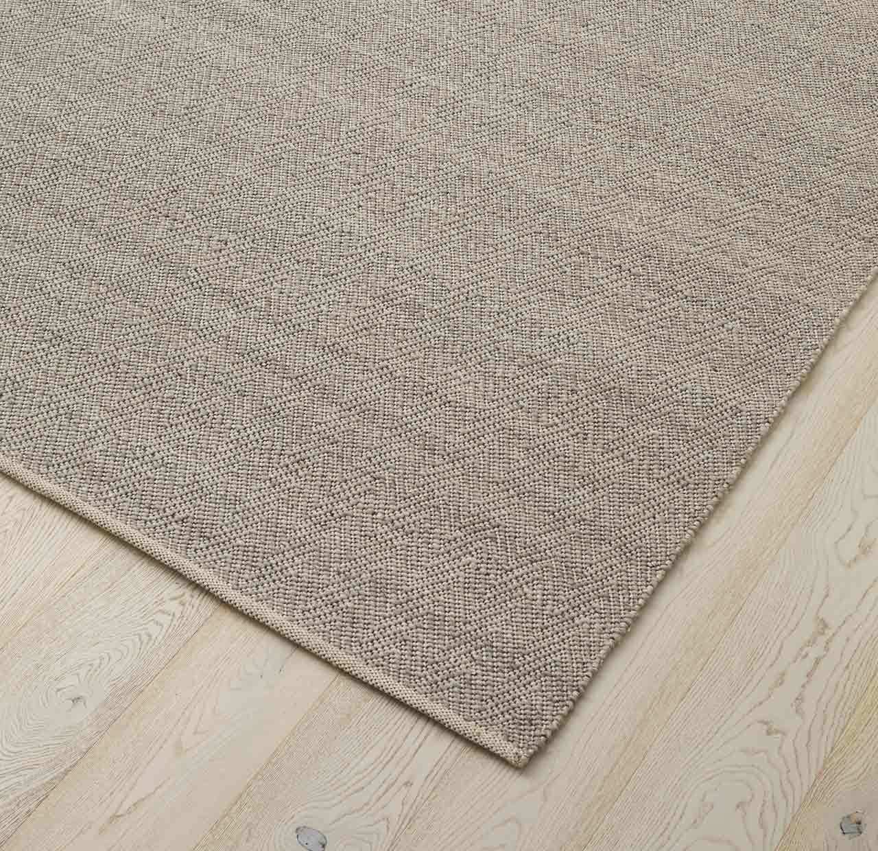 Matterhorn Rug - Basalt - 200cm x 300cm
