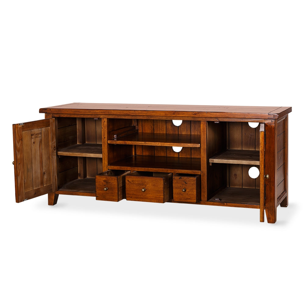 Norfolk Entertainment Unit - 1600