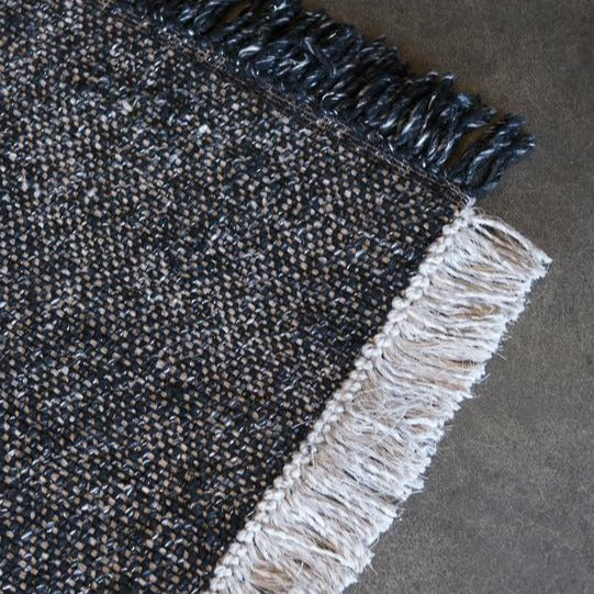 Baya Ulster Floor Rug - Black/Natural - 250 x 350cm